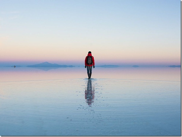 salt-flat-bolivia-sunrise_86238_990x742